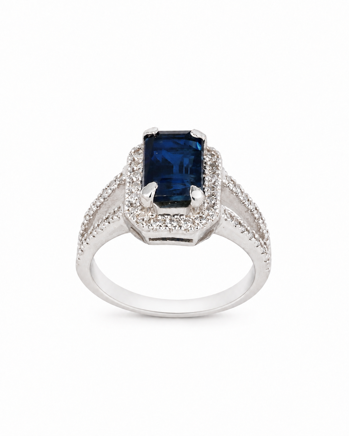 Ariana Ring